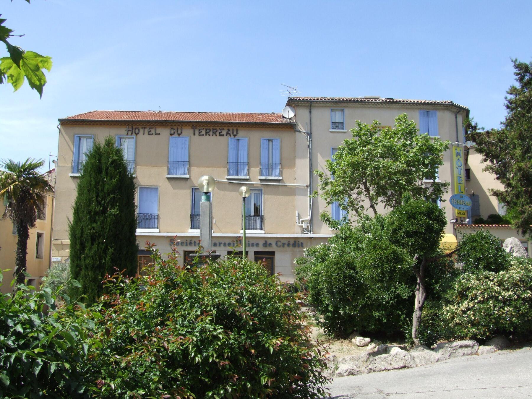 Logis Hotel Du Terreau Manosque Exterior photo