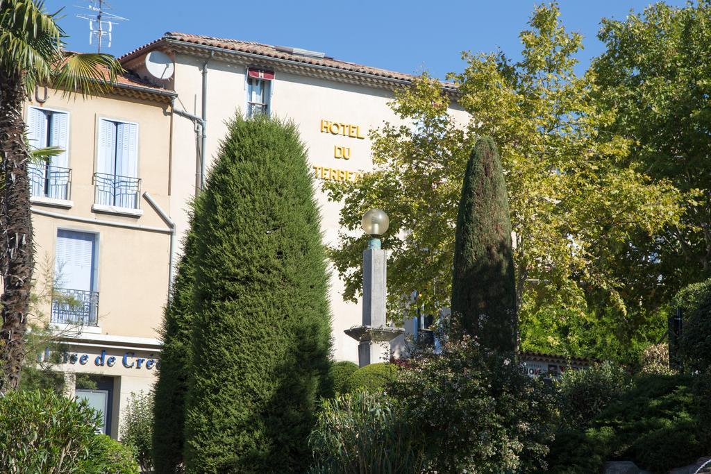 Logis Hotel Du Terreau Manosque Exterior photo